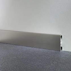 60mm Šviesus šukuotas TITAN LINE 89 anoduota aliuminė grindjuostė