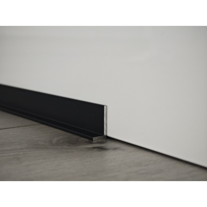 20x10mm B23 Juoda anoduota aliuminė grindjuostė - profilis